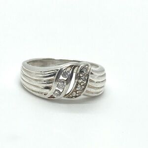 Vtg 925 Sterling Silver Wavy Chunky Puffy Style CZ Ring Channel Set | Sz 7.75